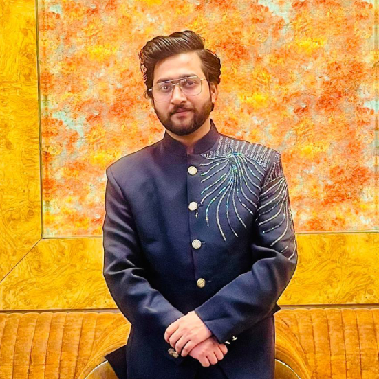 Mr Jeetu Chauhan Manager Salas